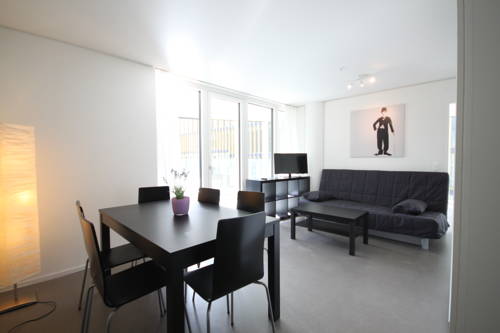 Фото 
AVLiving City Room Basel B&B
