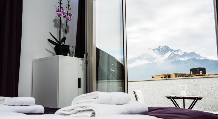 Фото 
Royal Hotel
