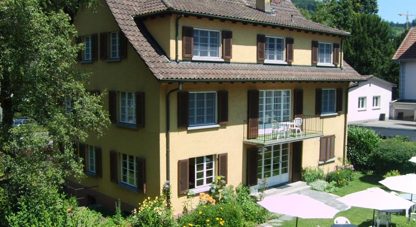 Фото 
B&B La Vie en Rose
