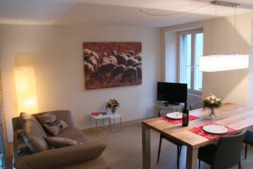 Фото 
Hotel Tell
