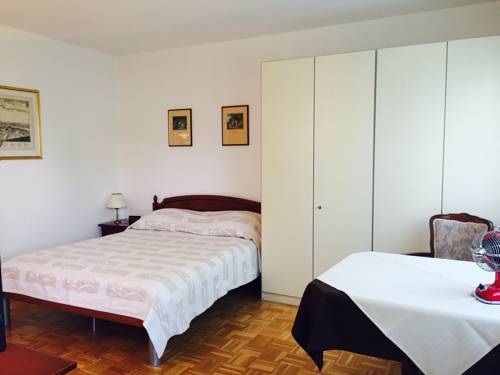 Фото 
Apart Garni Arina
